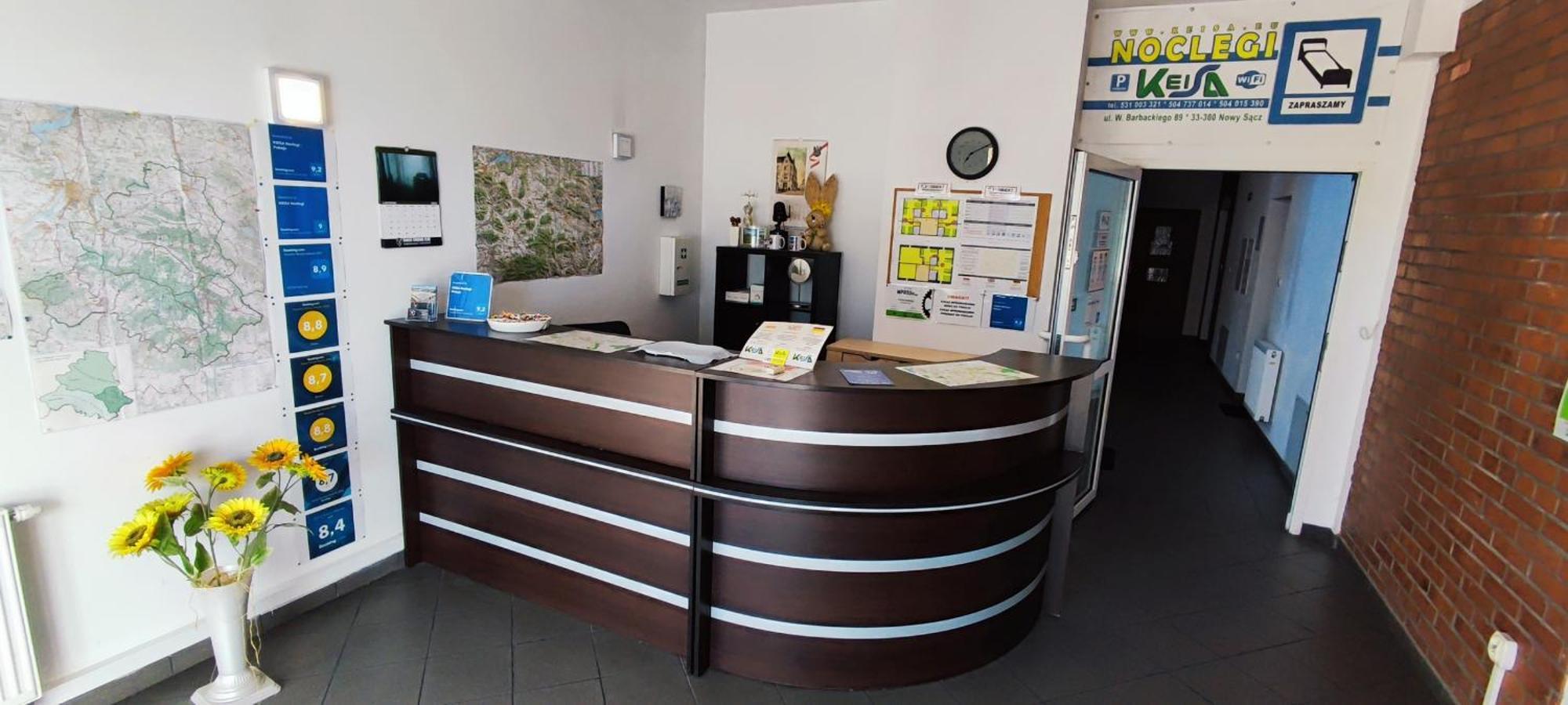 Keisa Apartrooms Nowy Sacz Bagian luar foto