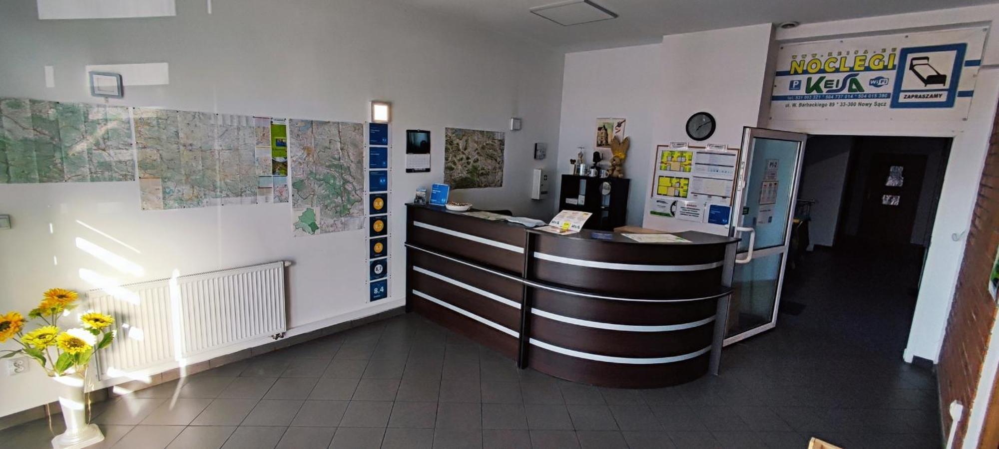 Keisa Apartrooms Nowy Sacz Bagian luar foto