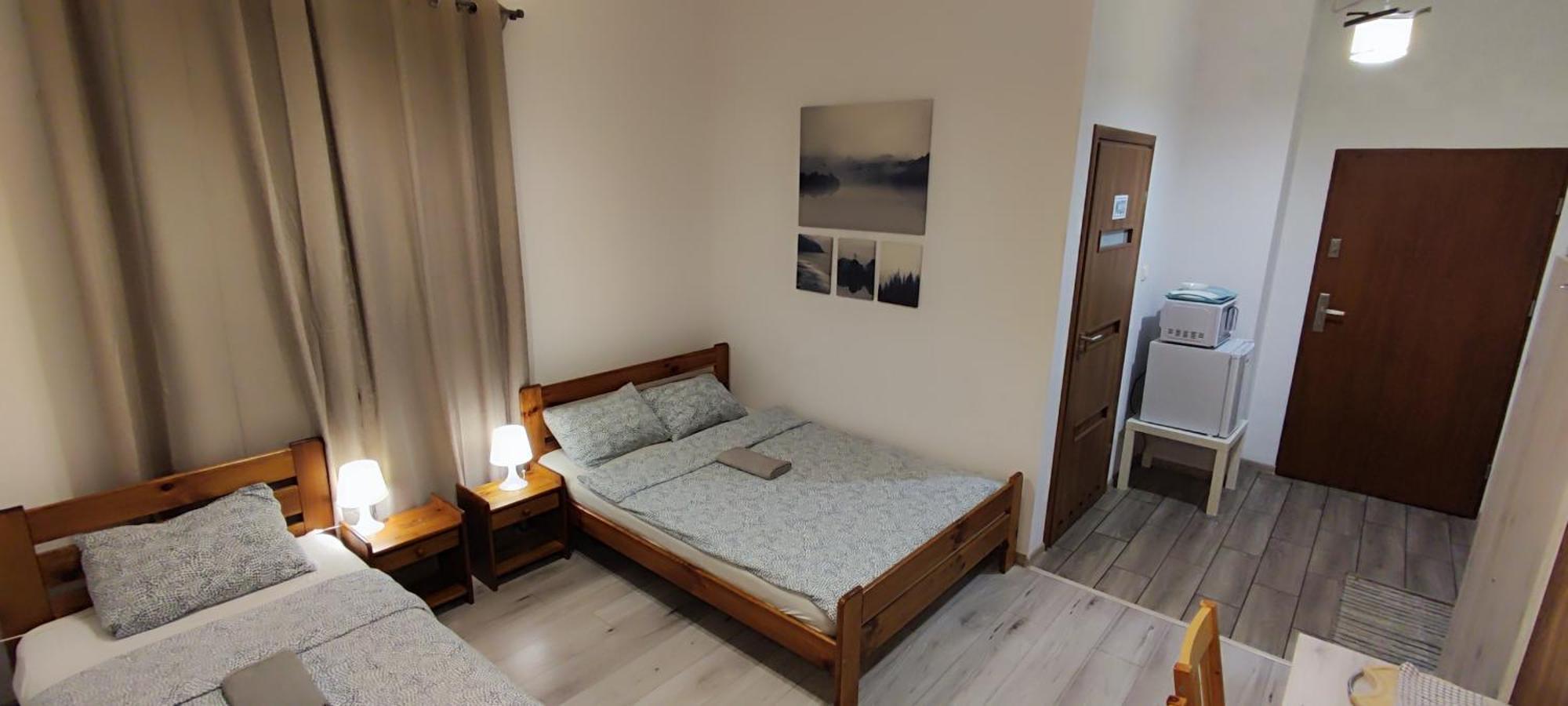 Keisa Apartrooms Nowy Sacz Bagian luar foto