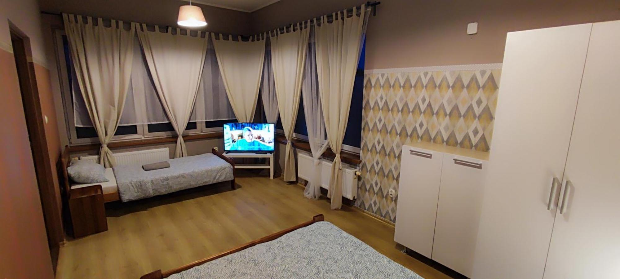 Keisa Apartrooms Nowy Sacz Bagian luar foto